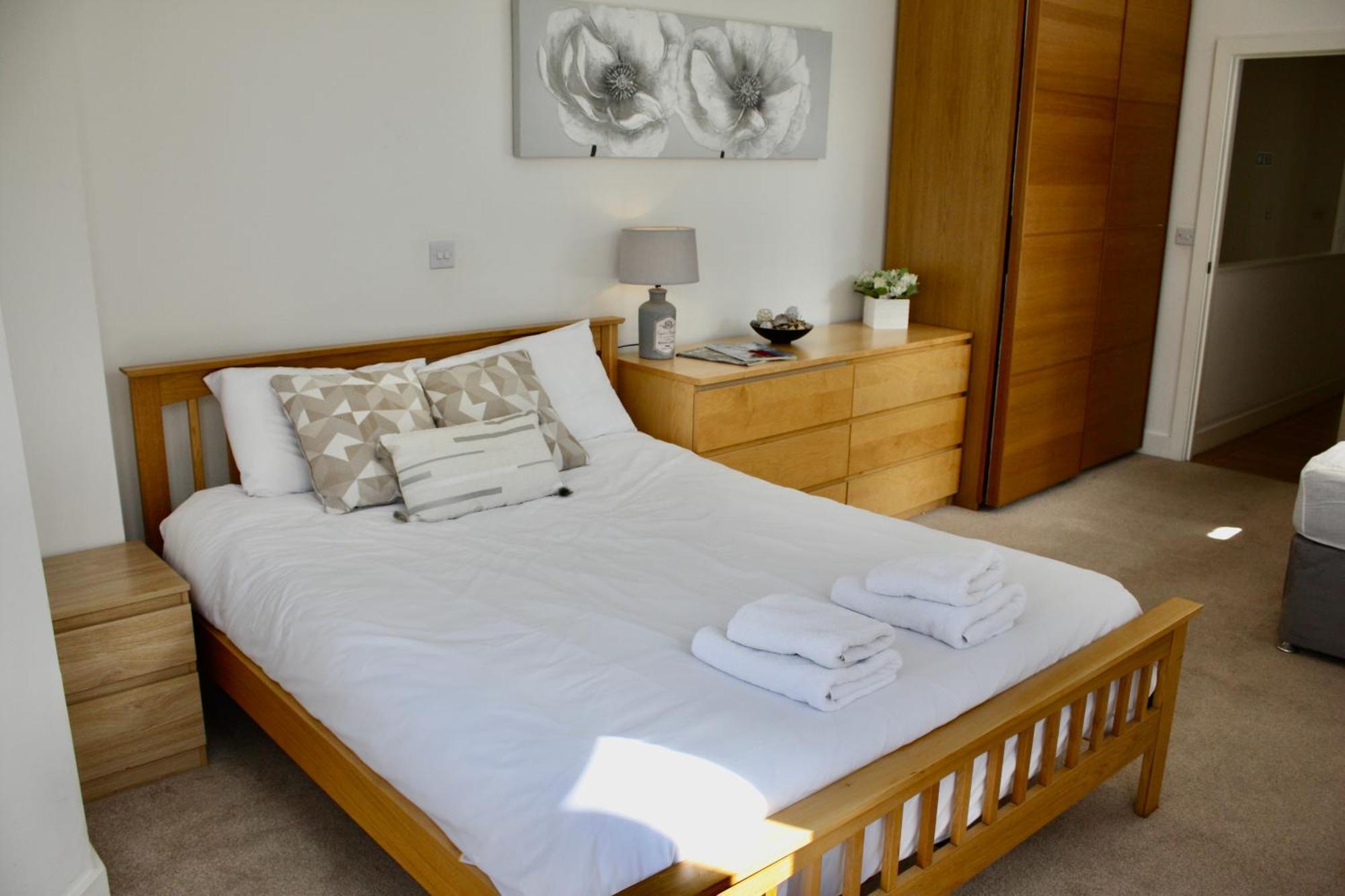 Holiday Home Hot Tub & Sauna Bournemouth Exterior foto